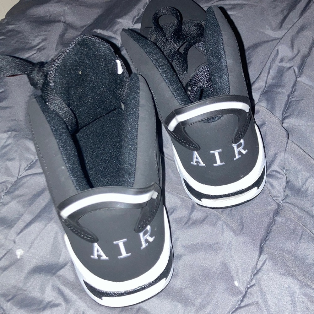 Air Hightop Gym Shoes
